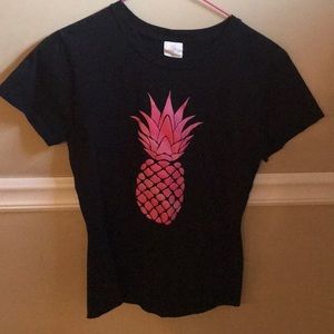 Yazbek Ella Pineapple shirt size medium